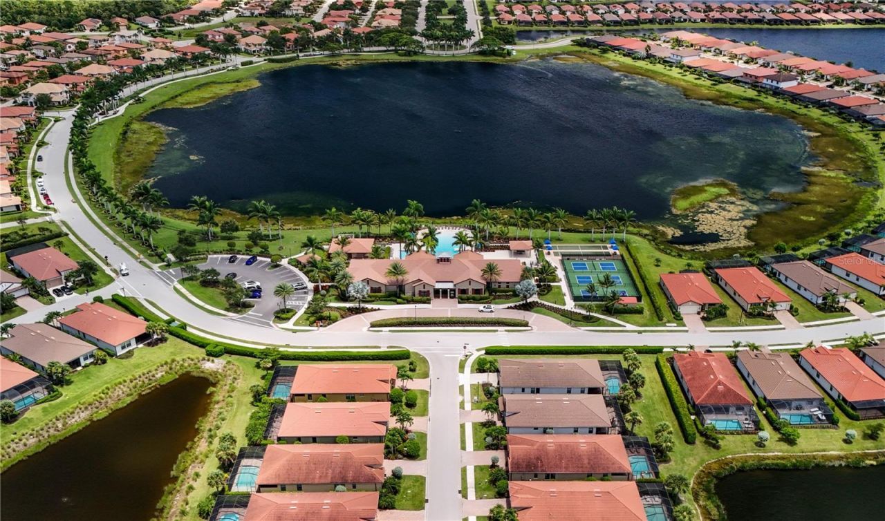 1588 Vizcaya Lane, Naples, FL 34113 Photo