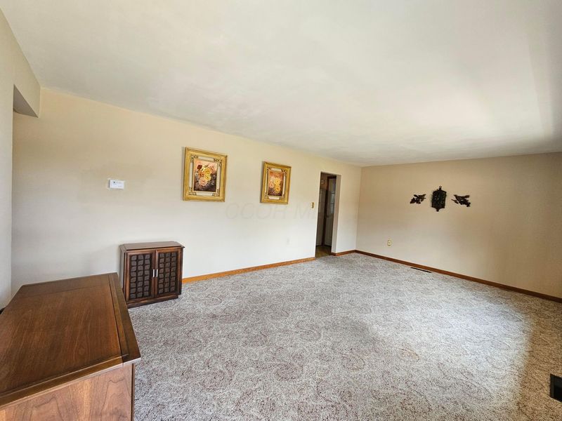620 Warren Avenue , Washington Court House, OH 43160 Photo 7
