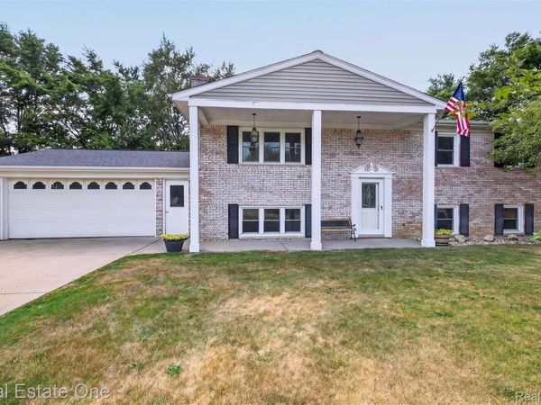5458 Gina Drive, Mundy Township, Mi 48473