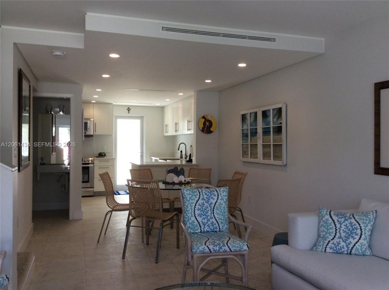 881 Ocean Dr, Unit TH3, Key Biscayne, FL 33149 Photo