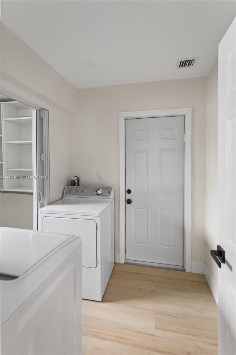 1000 NW 23rd Ter, Pompano Beach, FL 33069 Photo