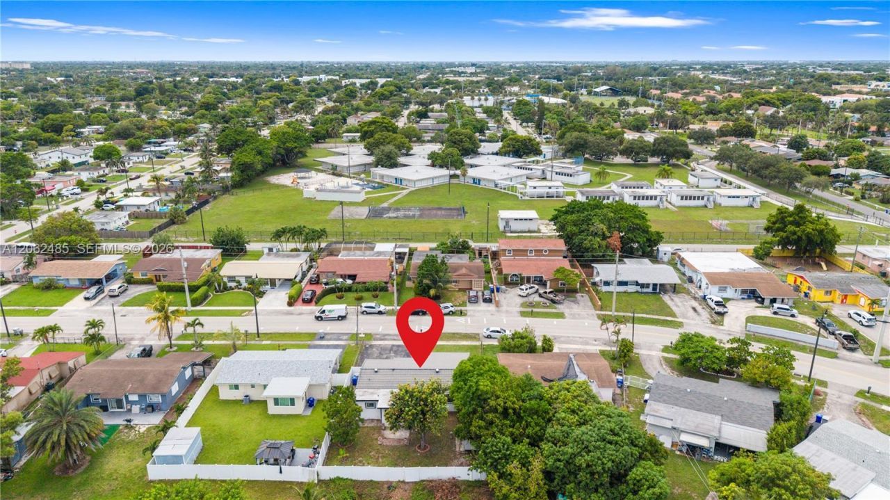 1000 NW 23rd Ter, Pompano Beach, FL 33069 Photo