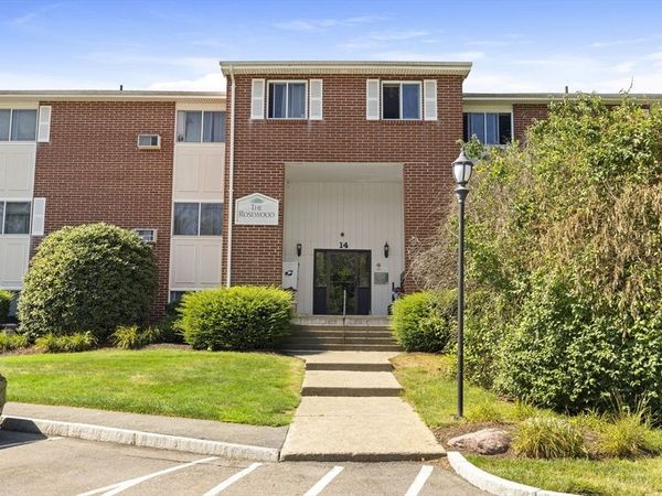14 Dailey St, Unit J, Attleboro, MA 02703