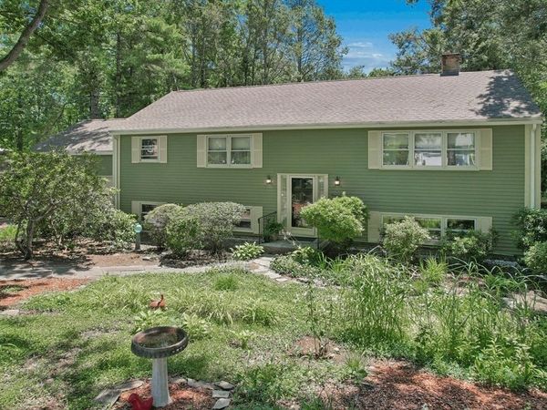 19 Hickory Drive, Worcester, MA 01609