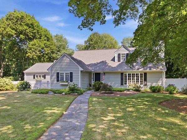 280 Singletary Lane, Framingham, MA 01702