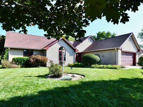 5006 Essex Drive, Carmel, IN 46033
