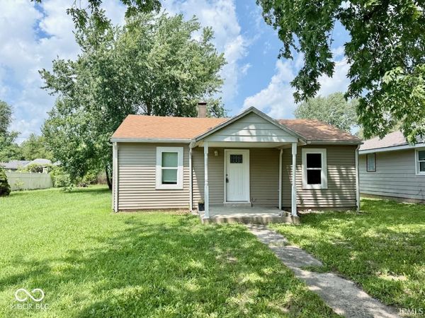 906 W 16th Street , Muncie, IN 47302