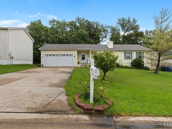 1053 Wrigley Circle, Warrenton, MO 63383