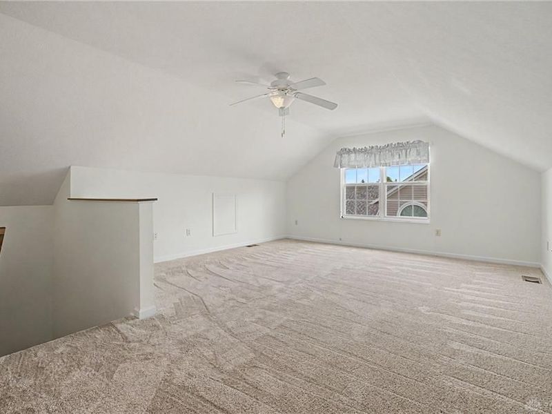 4694 Cobblestone Drive, Huber Heights, OH 45371 Photo 32