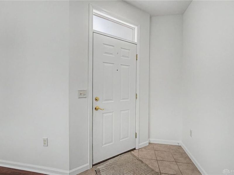 4694 Cobblestone Drive, Huber Heights, OH 45371 Photo 6