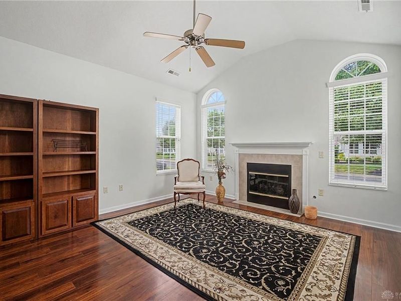 4694 Cobblestone Drive, Huber Heights, OH 45371 Photo 7