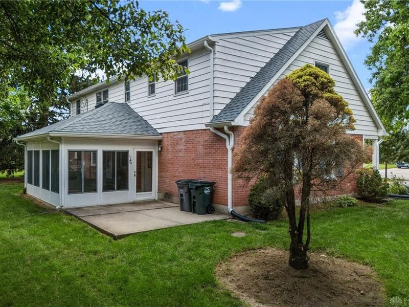 753 Dartmouth Road, Troy, OH 45373 Photo 4