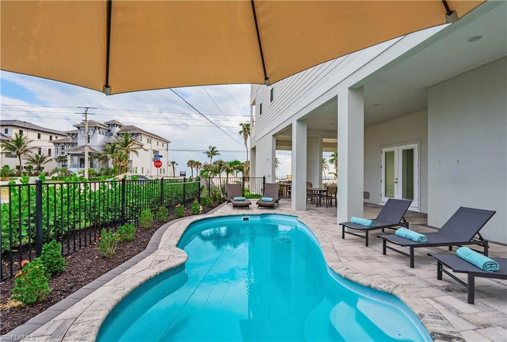 3749 Estero Blvd, Fort Myers Beach, FL 33931 Photo