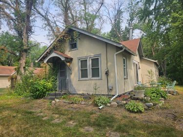 835 W 2nd Street, Rush City, MN 55069