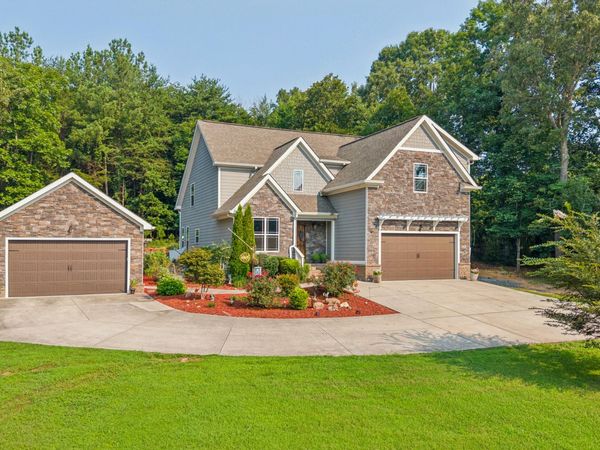10063 Sims Harris Road, Ooltewah, TN 37363