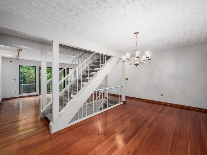 3132 Walden Ravines, Columbus, OH 43221 Photo 16