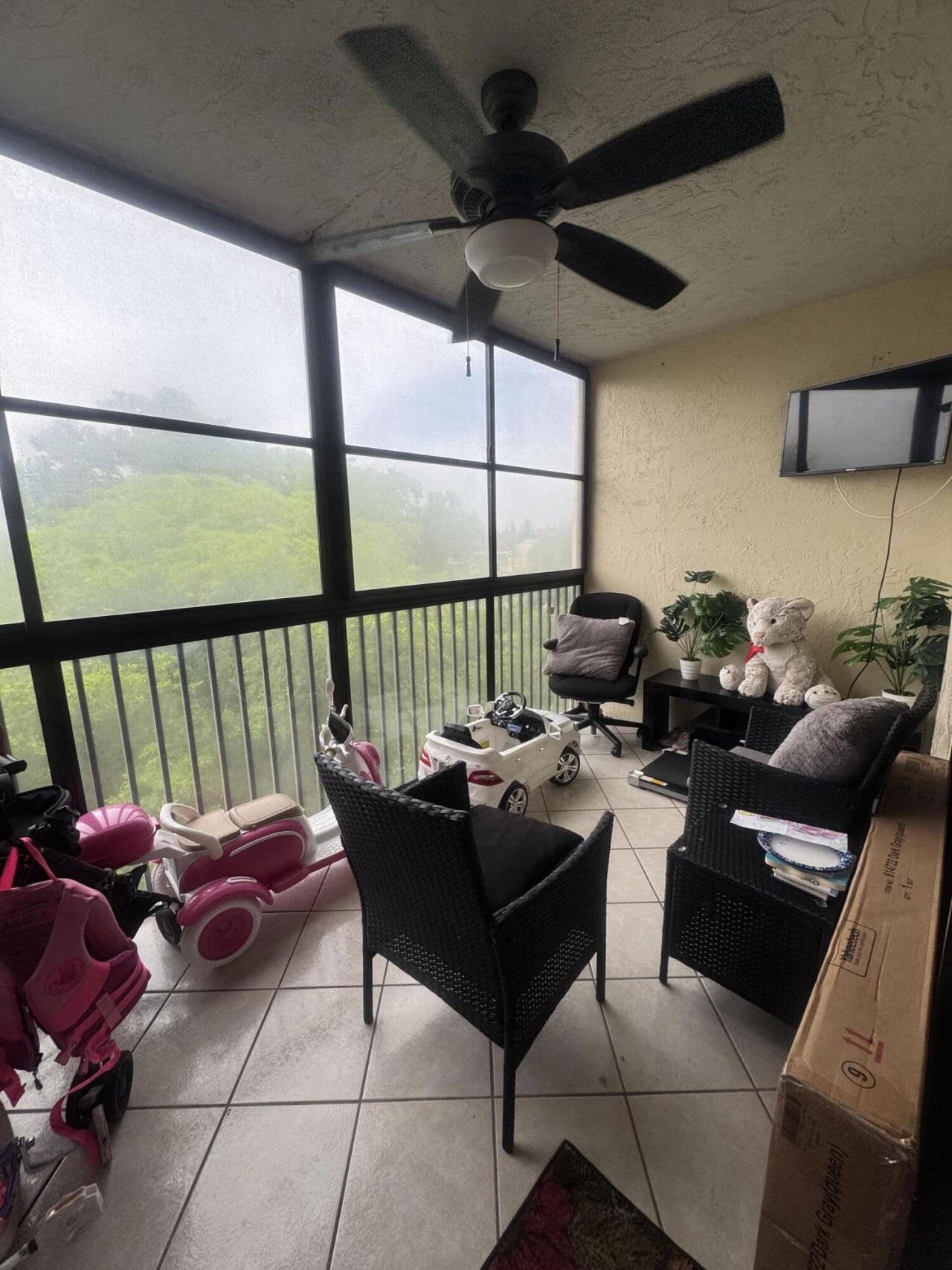 6575 W Oakland Park Boulevard, Unit 402, Lauderhill, FL 33313 Photo