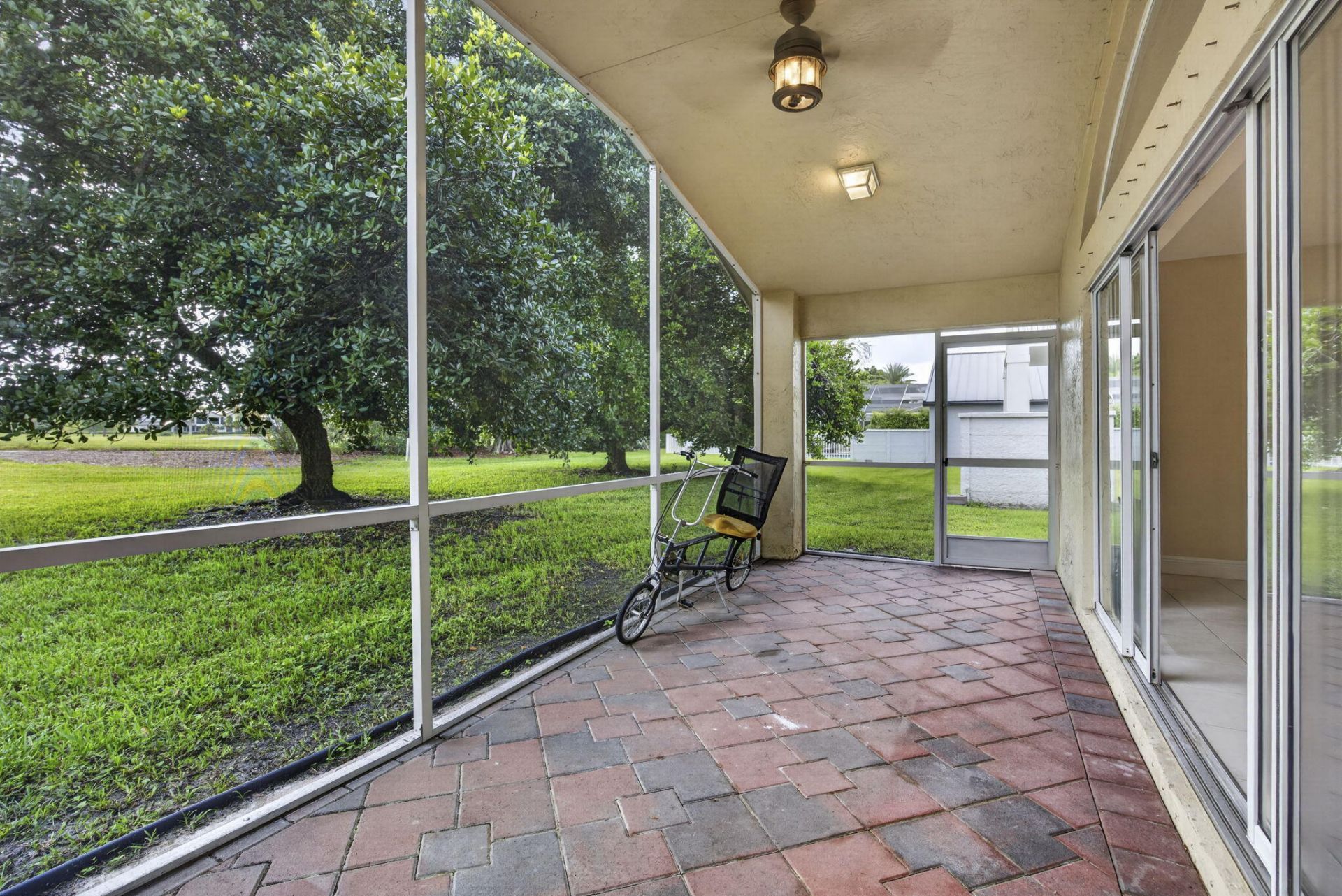 2146 Country Golf Drive, Wellington, FL 33414 Photo