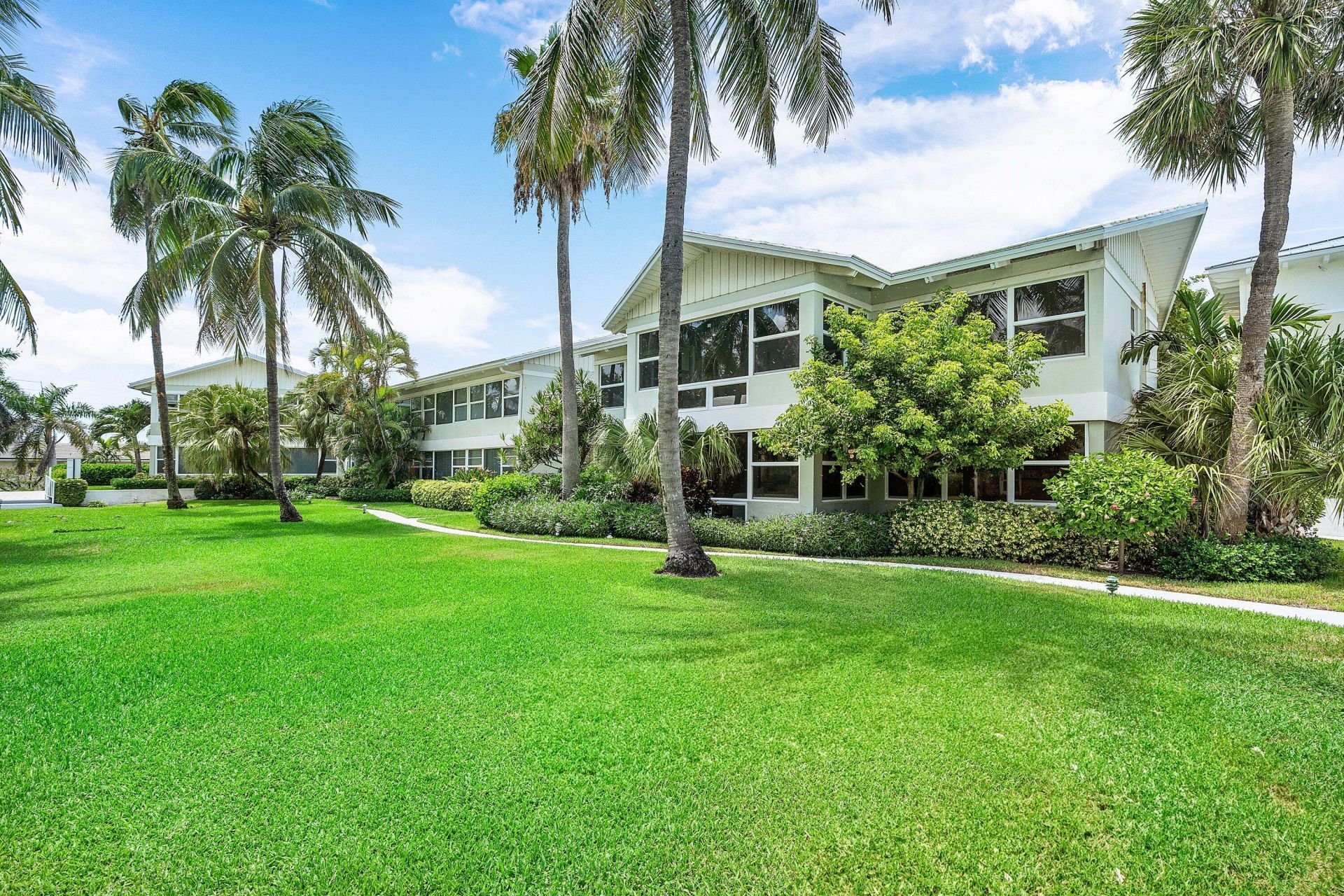 320 S Ocean Boulevard, Unit LC, Delray Beach, FL 33483 Photo