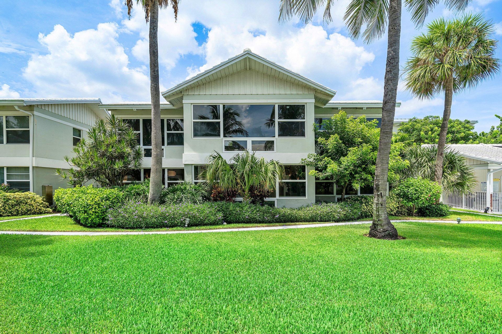 320 S Ocean Boulevard, Unit LC, Delray Beach, FL 33483 Photo