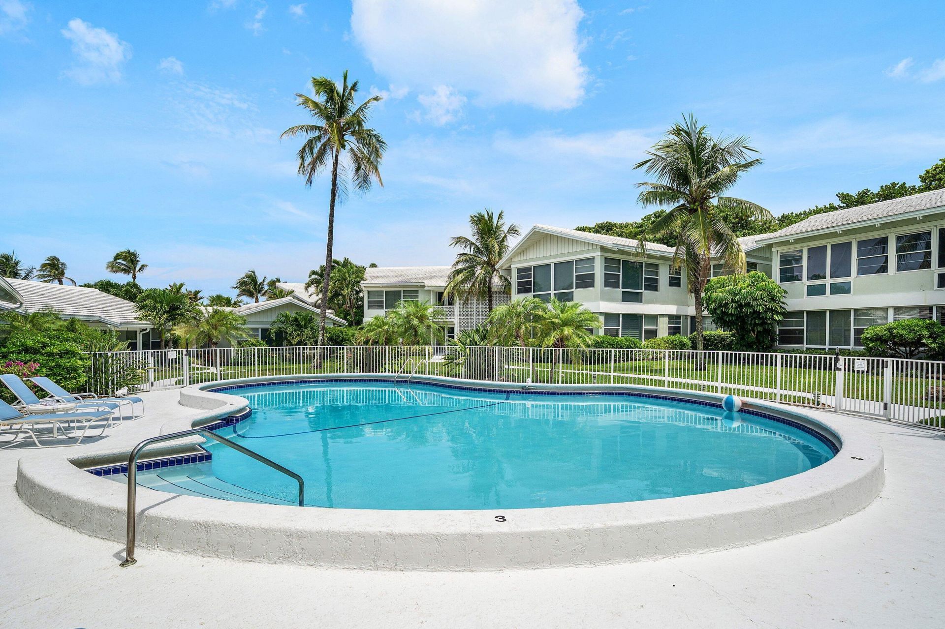 320 S Ocean Boulevard, Unit LC, Delray Beach, FL 33483 Photo