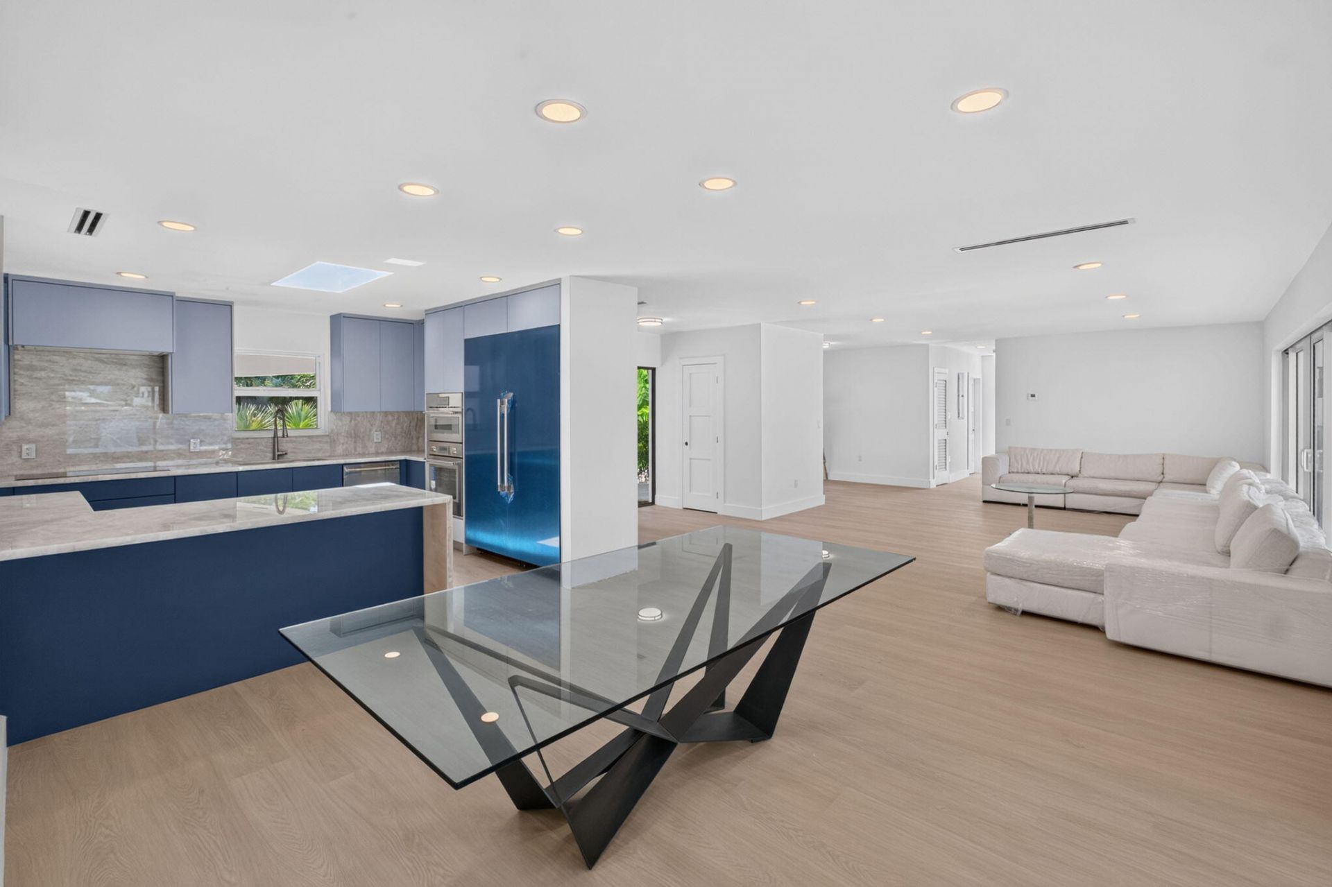 631 N Mashta Drive, Key Biscayne, FL 33149 Photo