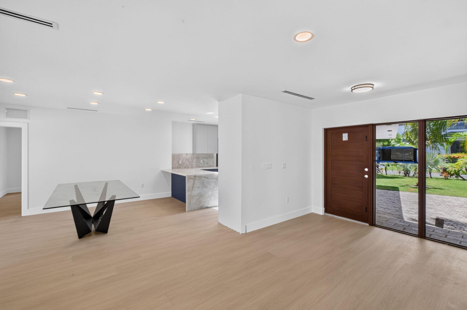631 N Mashta Drive, Key Biscayne, FL 33149 Photo