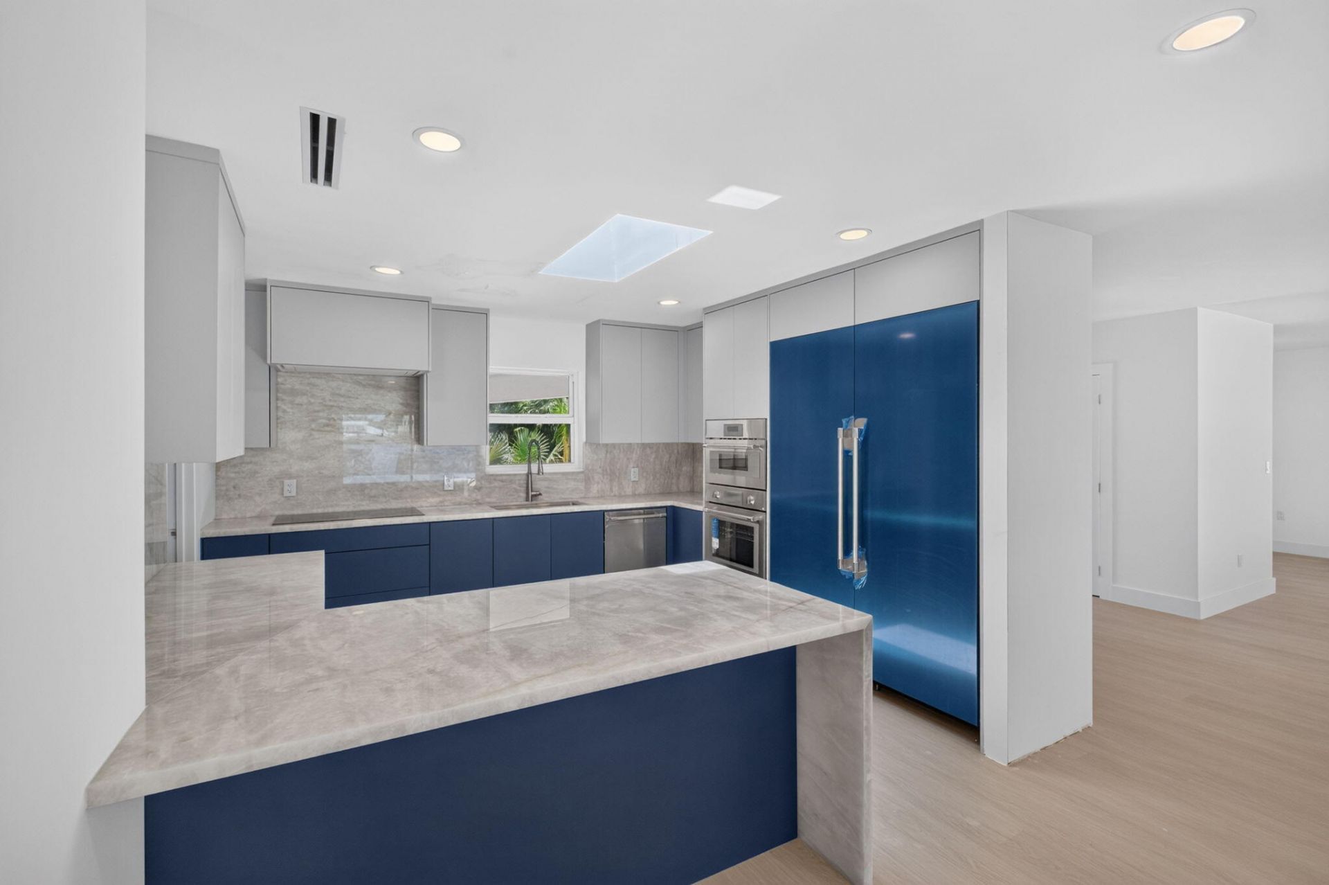 631 N Mashta Drive, Key Biscayne, FL 33149 Photo