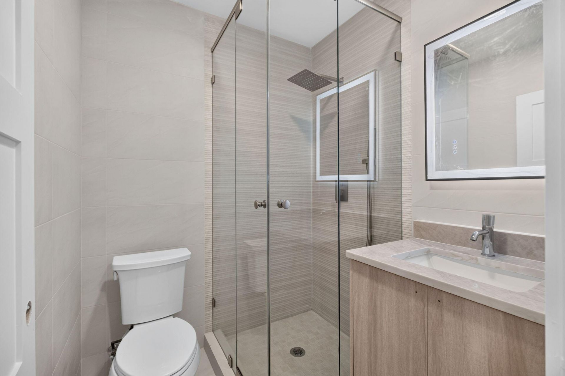 631 N Mashta Drive, Key Biscayne, FL 33149 Photo