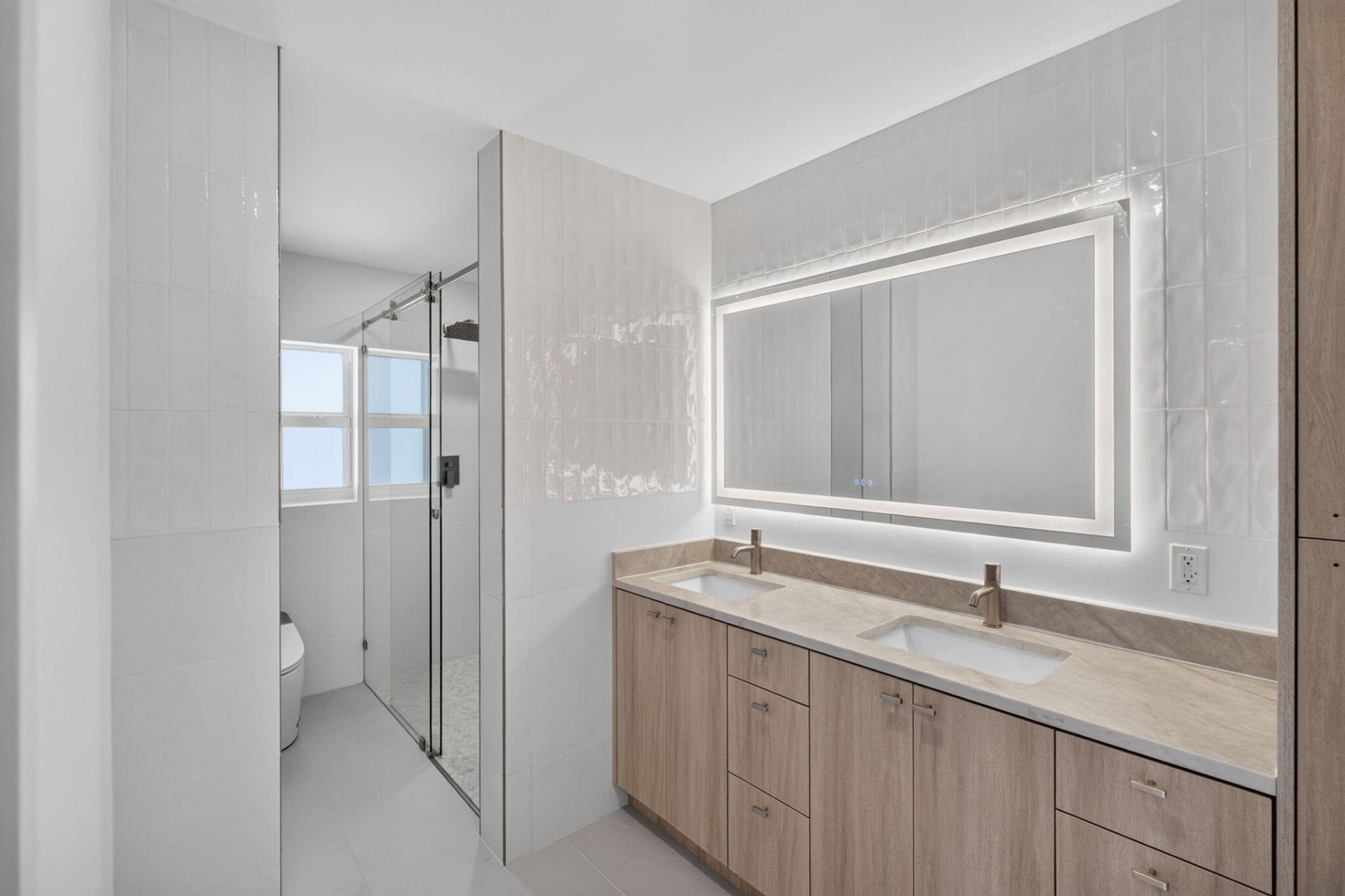 631 N Mashta Drive, Key Biscayne, FL 33149 Photo