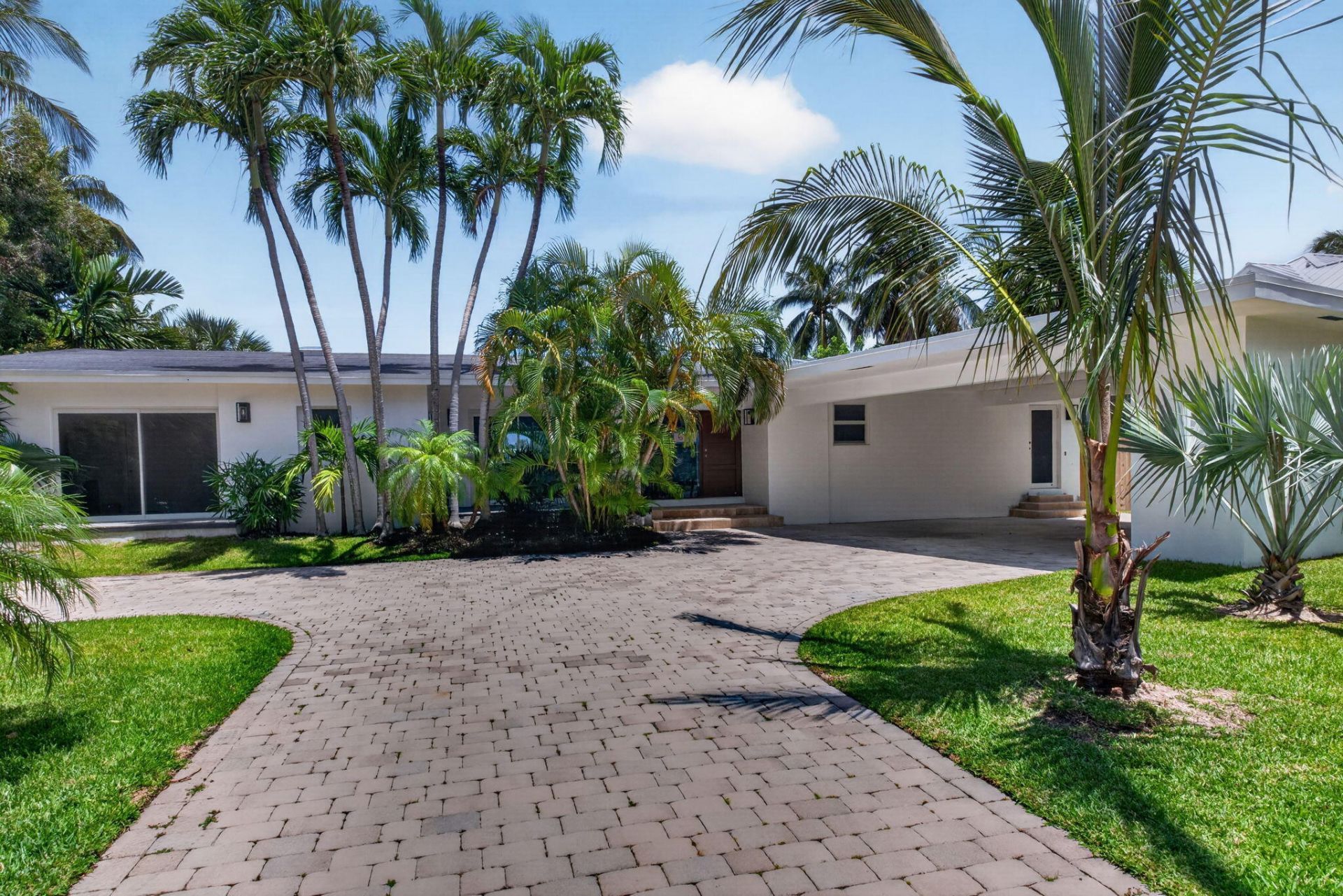 631 N Mashta Drive, Key Biscayne, FL 33149 Photo