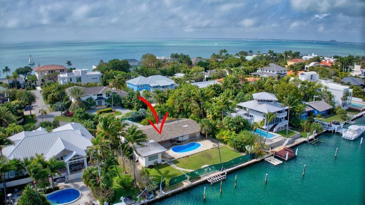 631 N Mashta Drive, Key Biscayne, FL 33149 Photo