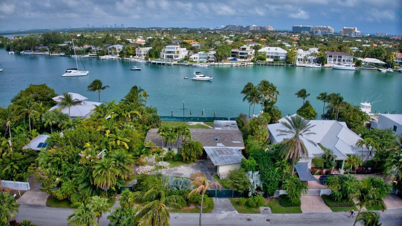 631 N Mashta Drive, Key Biscayne, FL 33149 Photo