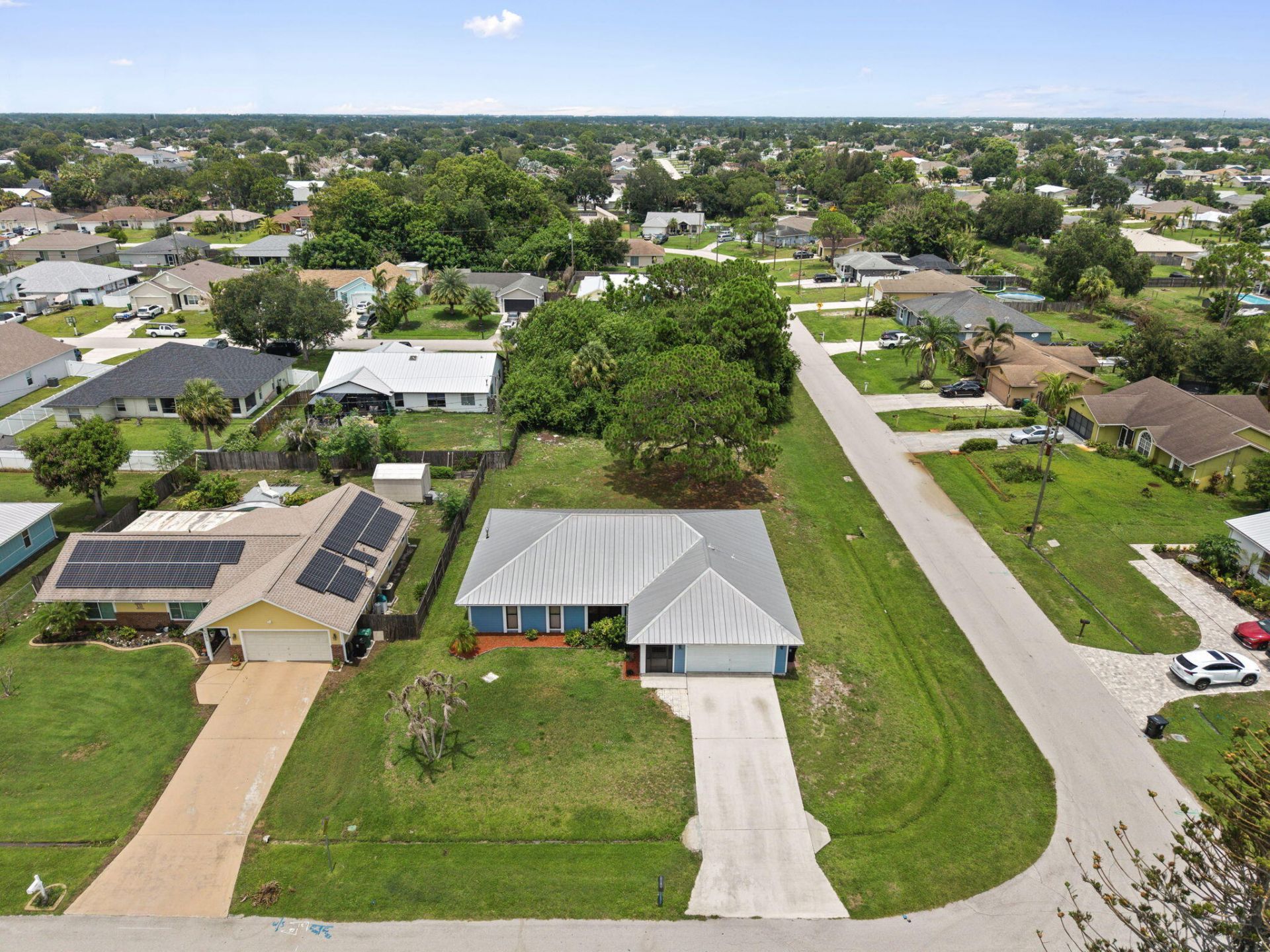 1001 SW Canary Terrace, Port Saint Lucie, FL 34953 Photo