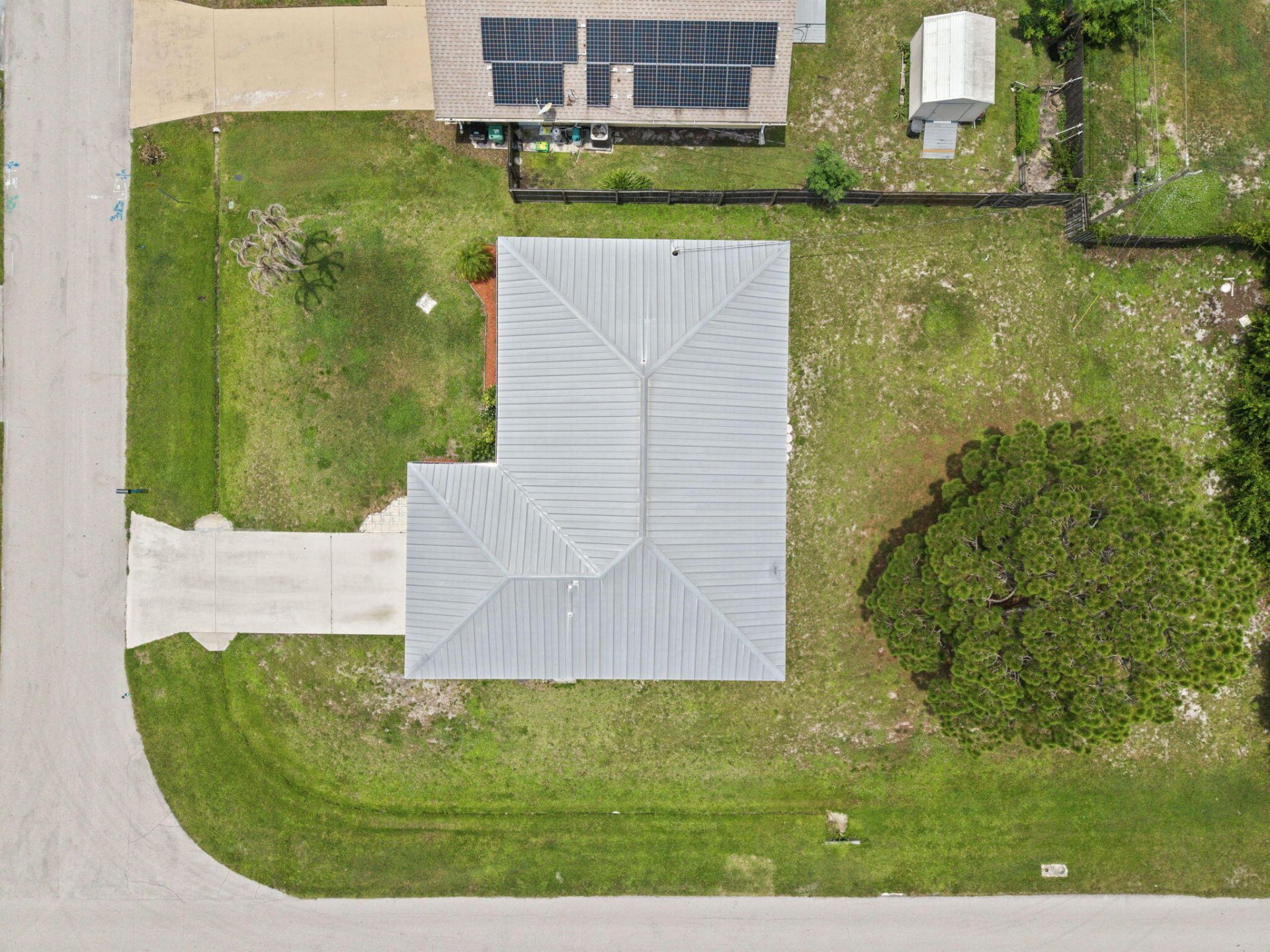 1001 SW Canary Terrace, Port Saint Lucie, FL 34953 Photo