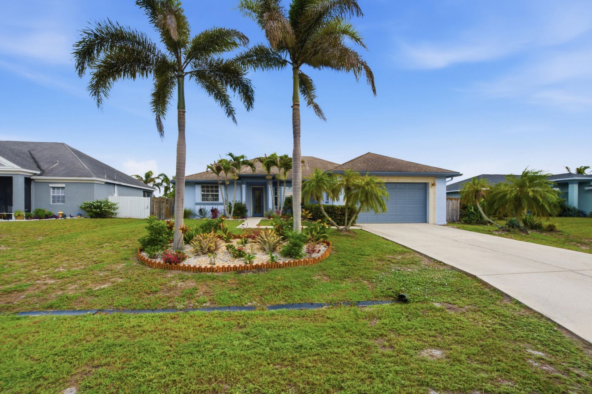 779 SW Hillsboro Circle, Port Saint Lucie, FL 34953 Photo