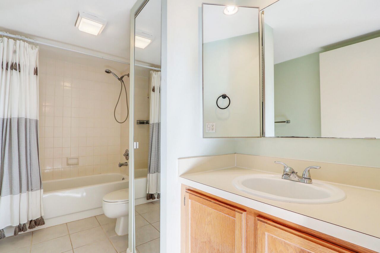5633 SE Windsong Lane, Stuart, FL 34997 Photo