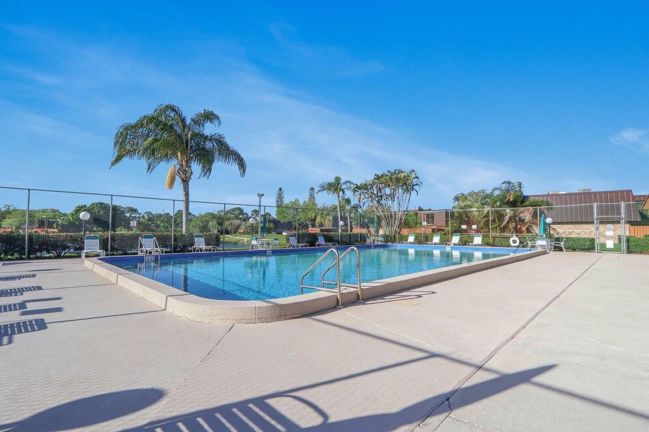 5633 SE Windsong Lane, Stuart, FL 34997 Photo
