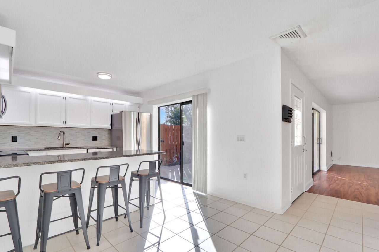 5633 SE Windsong Lane, Stuart, FL 34997 Photo