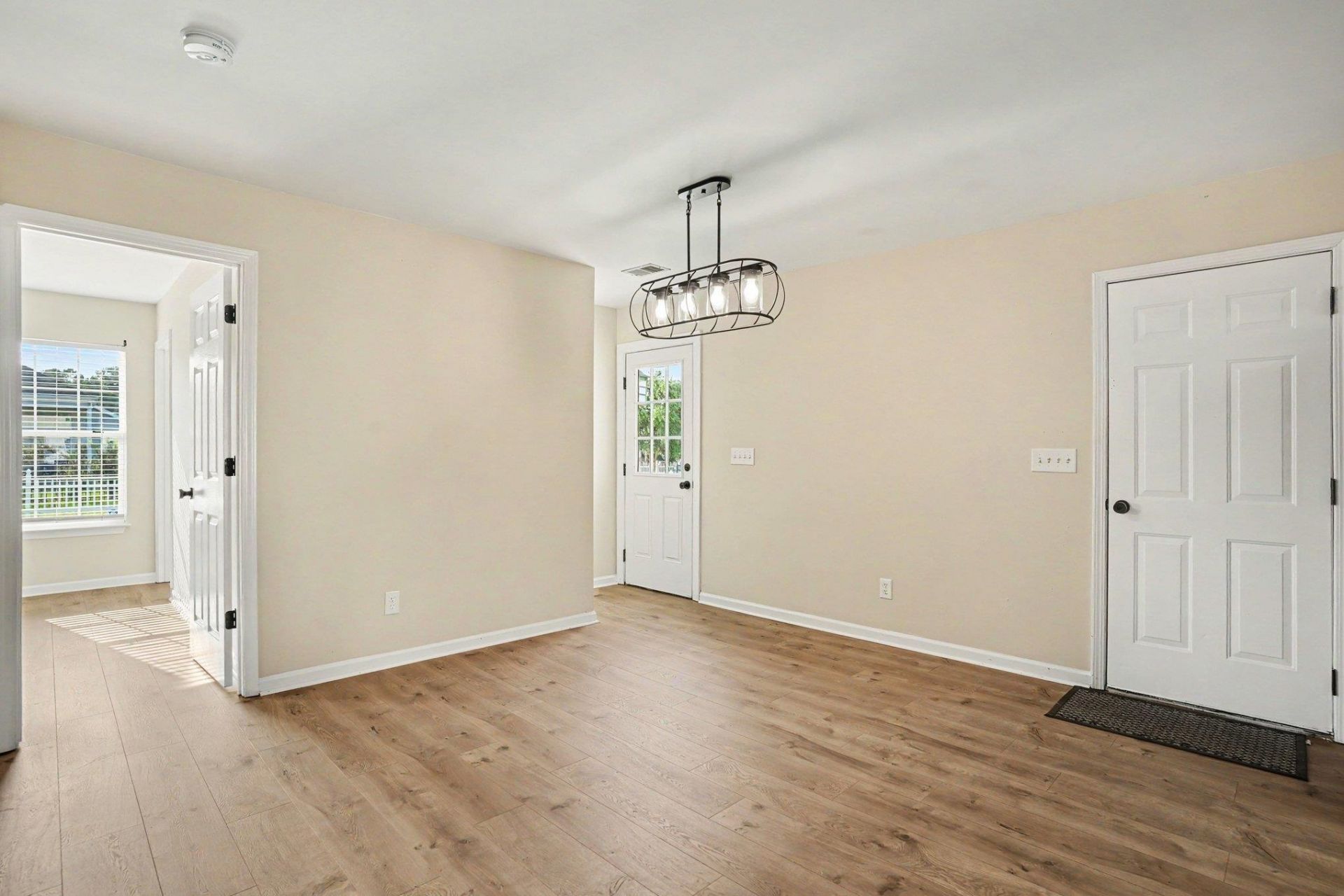 2237 Haystack Way Photo 14