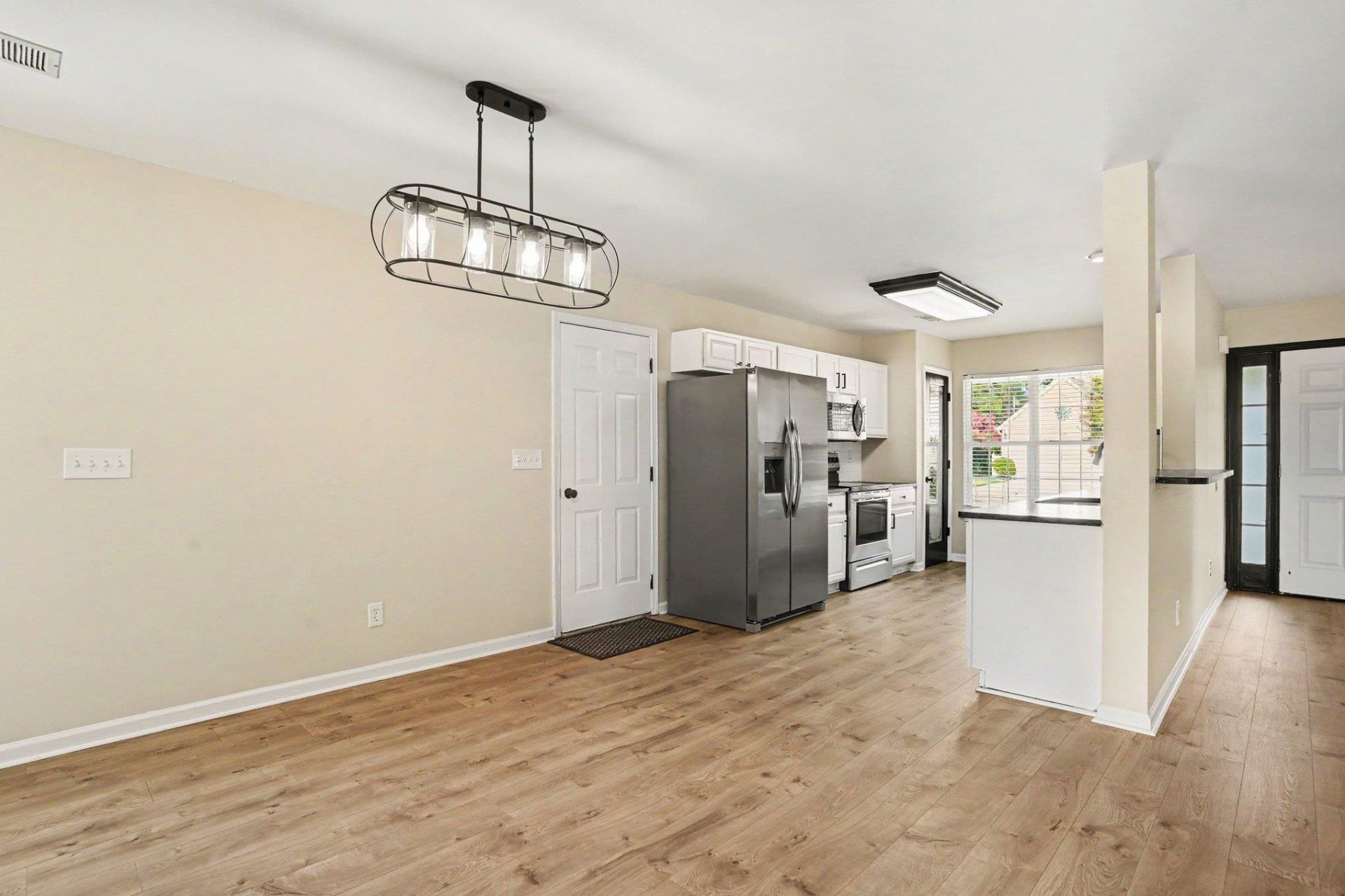 2237 Haystack Way Photo 15