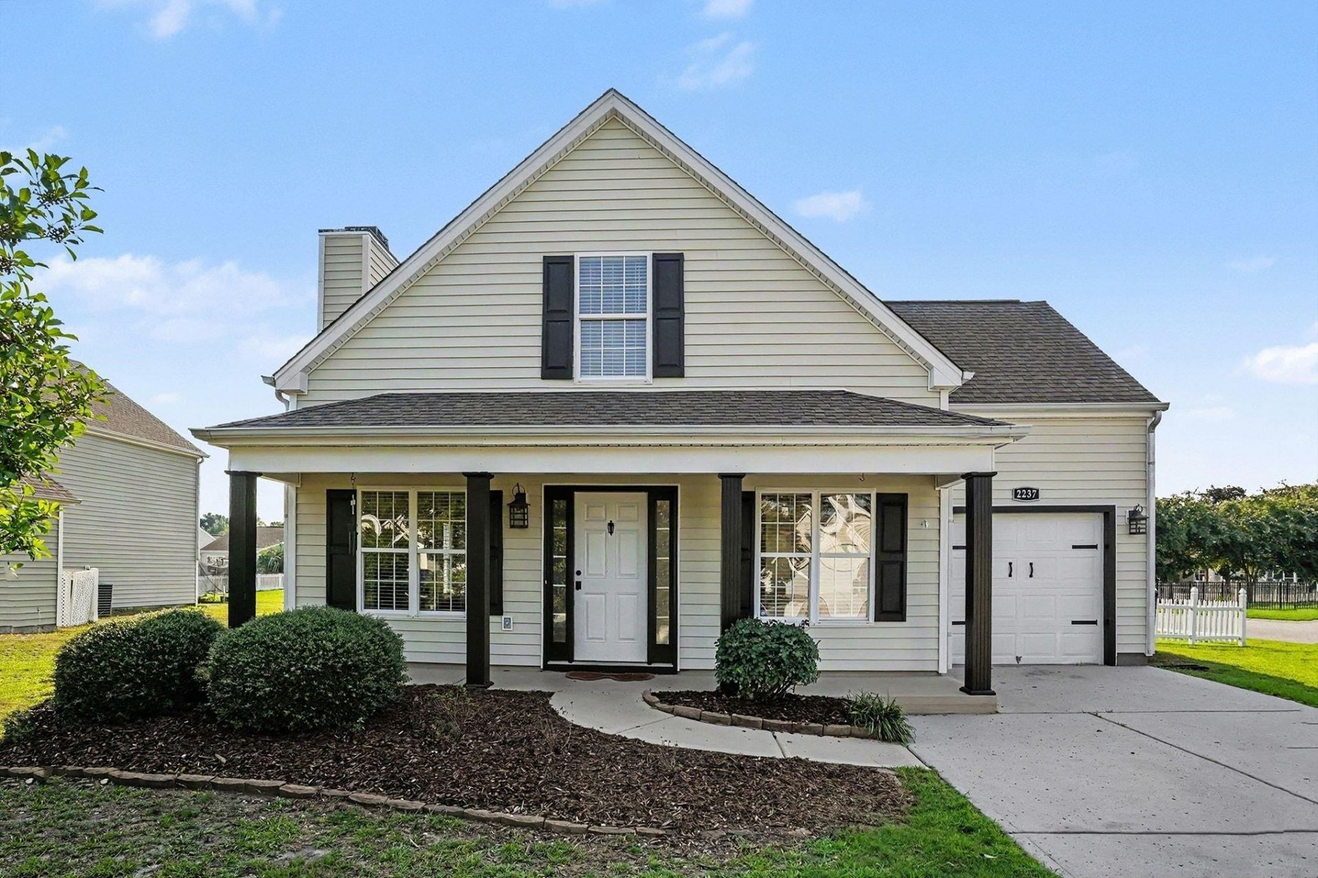 2237 Haystack Way Photo 37