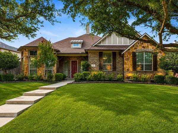 727 Fairfax Lane, Rockwall, TX 75087