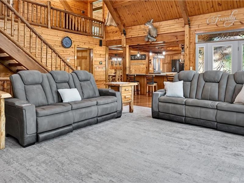 5486 Worley Road, Tipp City, OH 45371 Photo 9