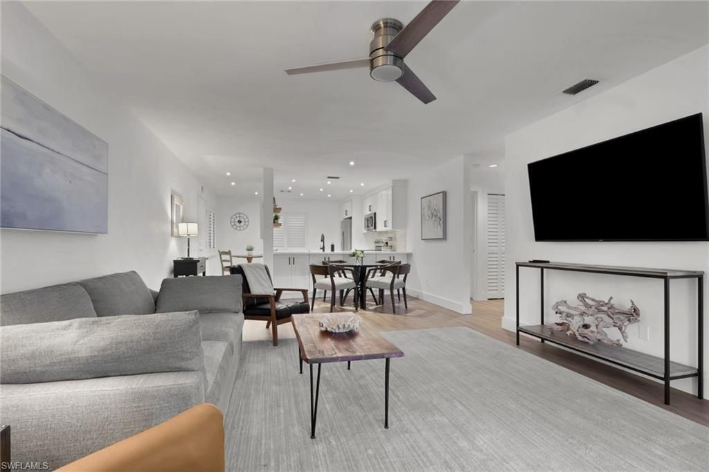 5250 Fox Hollow Dr , Unit 508, Naples, FL 34104 Photo