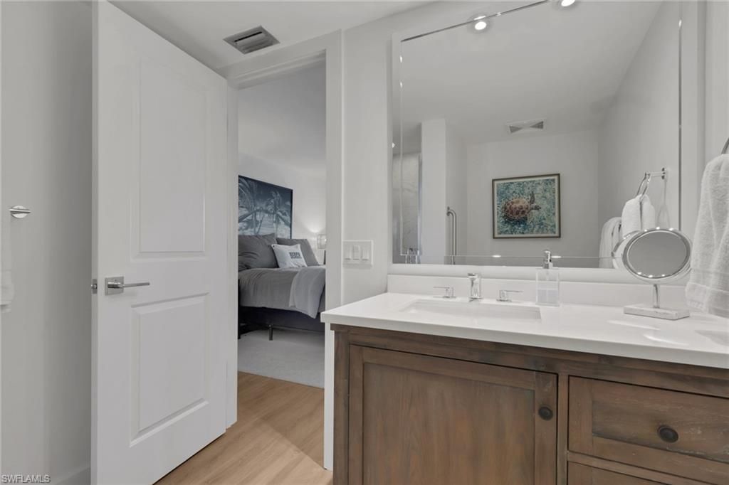 5250 Fox Hollow Dr , Unit 508, Naples, FL 34104 Photo