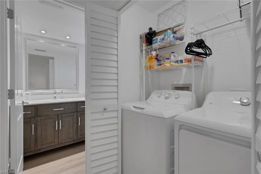 5250 Fox Hollow Dr , Unit 508, Naples, FL 34104 Photo