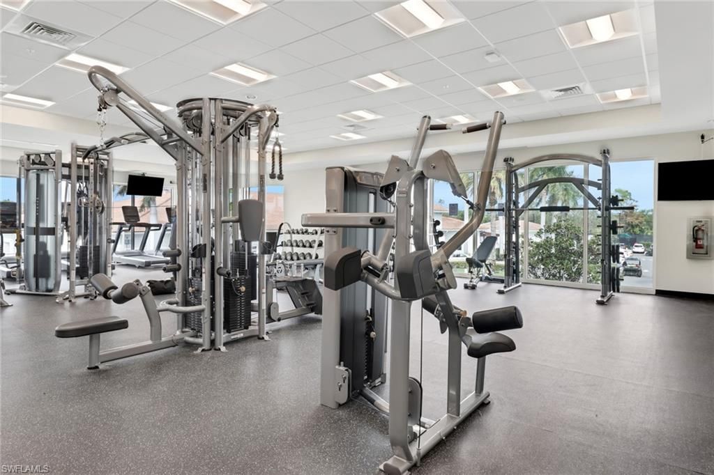 5250 Fox Hollow Dr , Unit 508, Naples, FL 34104 Photo