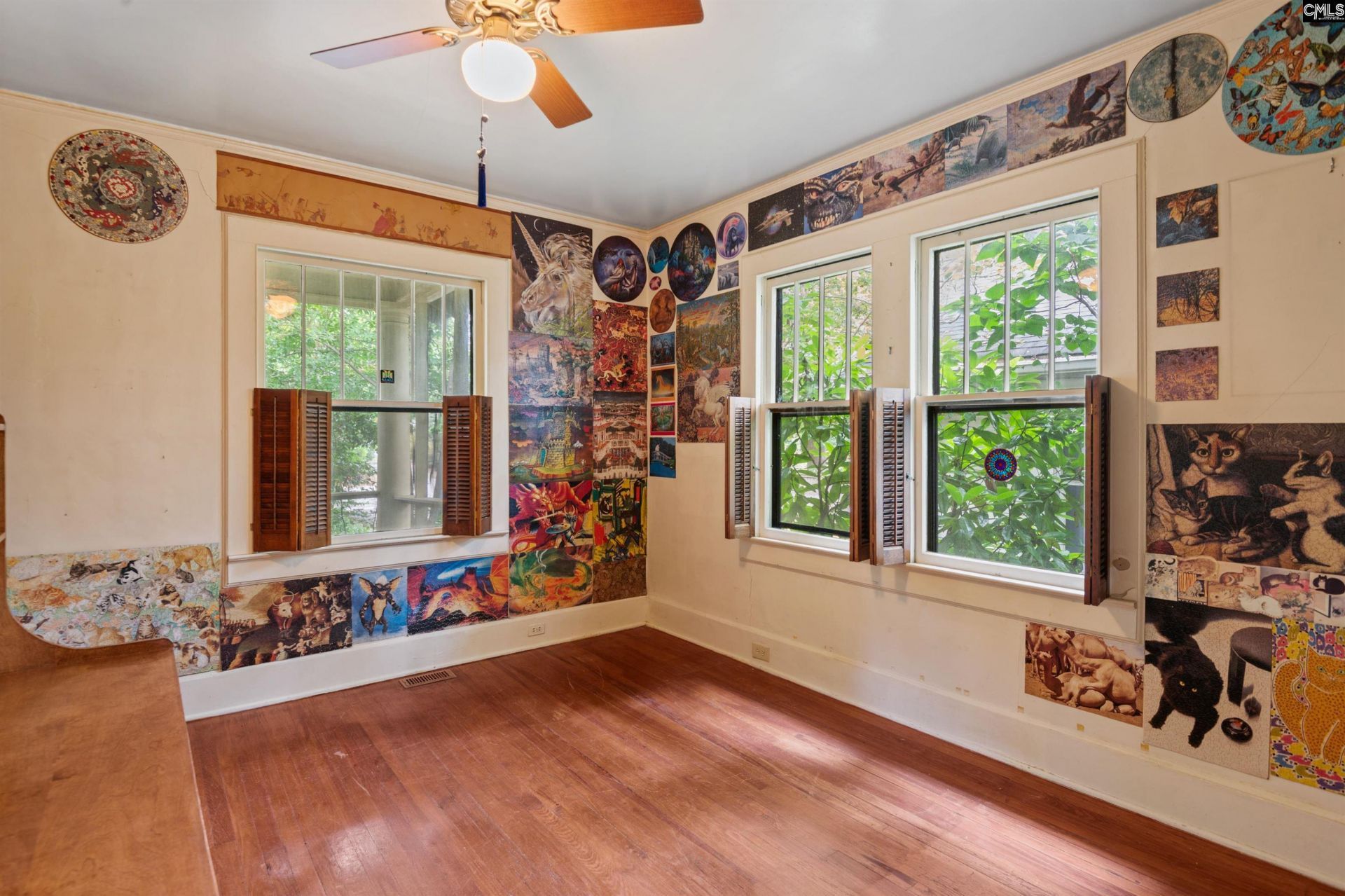 528 Queen Street  Photo 25