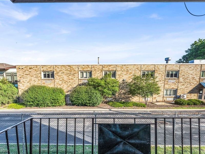 18809 Bella Drive, Unit 2/UP, Cleveland, OH 44119 Photo 19